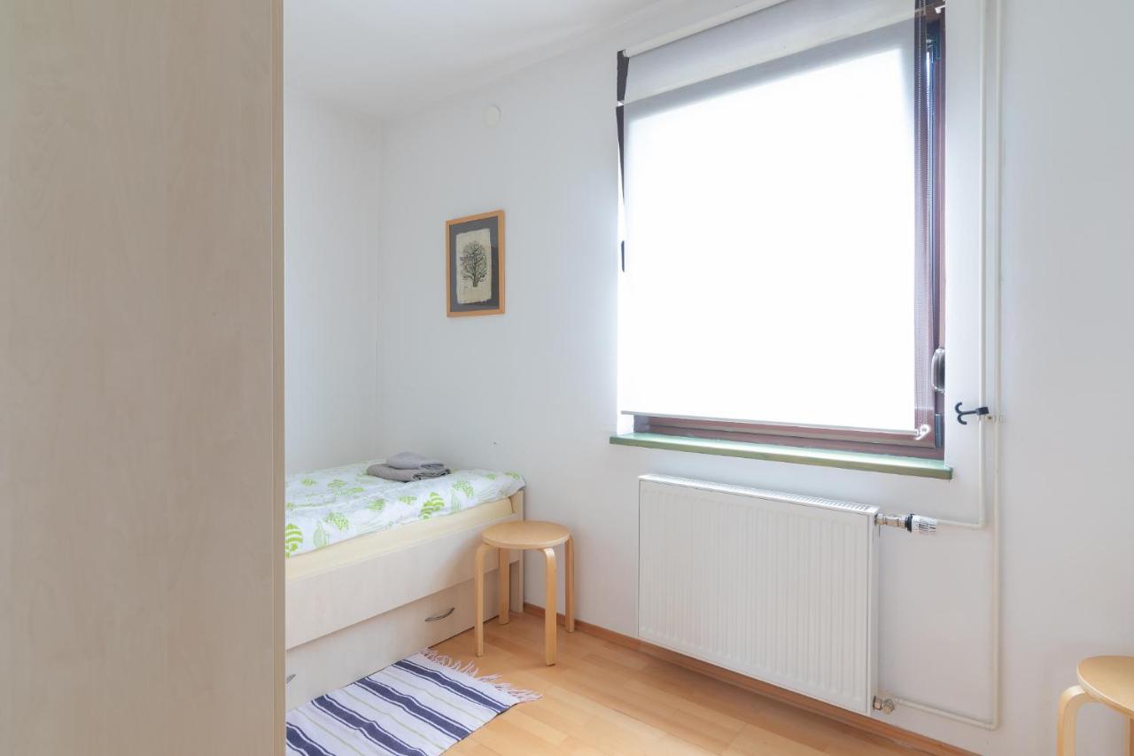 Apartment Livun *